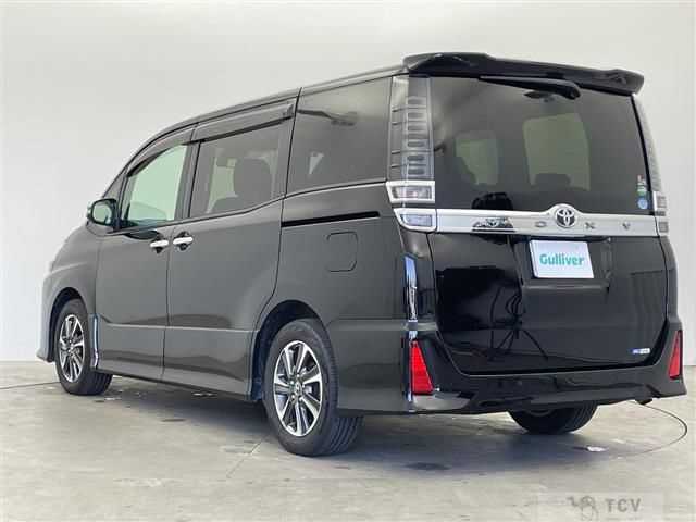 2020 Toyota Voxy