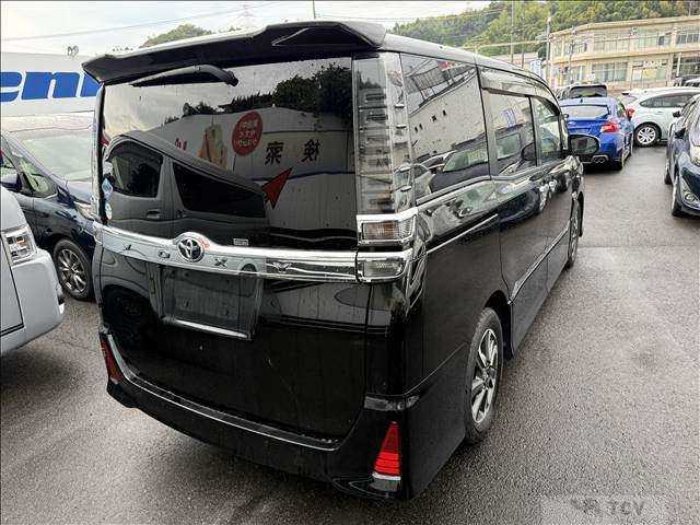 2020 Toyota Voxy