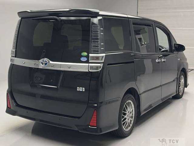 2020 Toyota Voxy