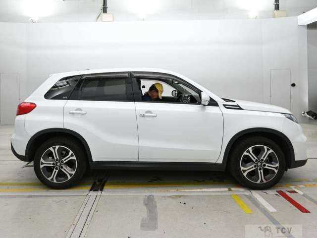 2017 Suzuki Escudo