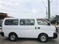 2003 Nissan Caravan