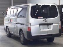 2004 Nissan Caravan