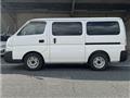 2004 Nissan Caravan