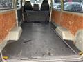2006 Nissan Caravan
