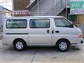 2010 Nissan Caravan