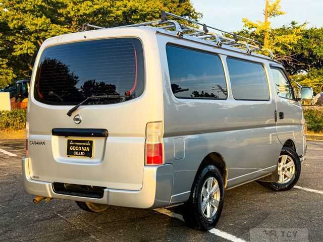 2012 Nissan Caravan