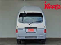 2004 Nissan Caravan Coach
