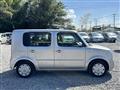 2004 Nissan Cube