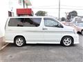 2001 Nissan Elgrand