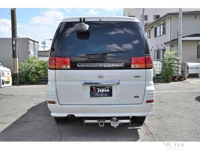 2001 Nissan Elgrand