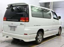 2002 Nissan Elgrand