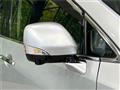 2012 Nissan Elgrand