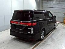 2013 Nissan Elgrand