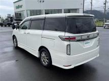 2013 Nissan Elgrand
