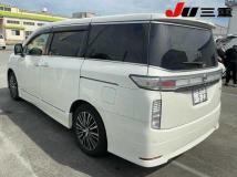 2014 Nissan Elgrand
