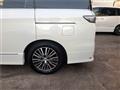 2014 Nissan Elgrand
