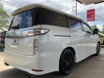 2016 Nissan Elgrand