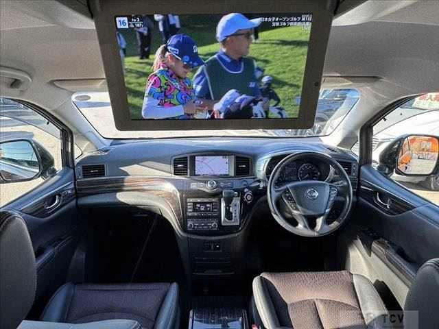 2017 Nissan Elgrand