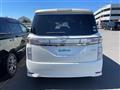 2017 Nissan Elgrand