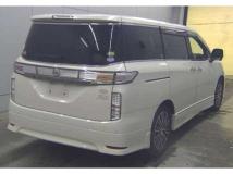 2017 Nissan Elgrand