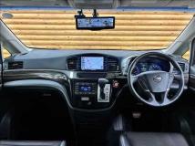 2017 Nissan Elgrand