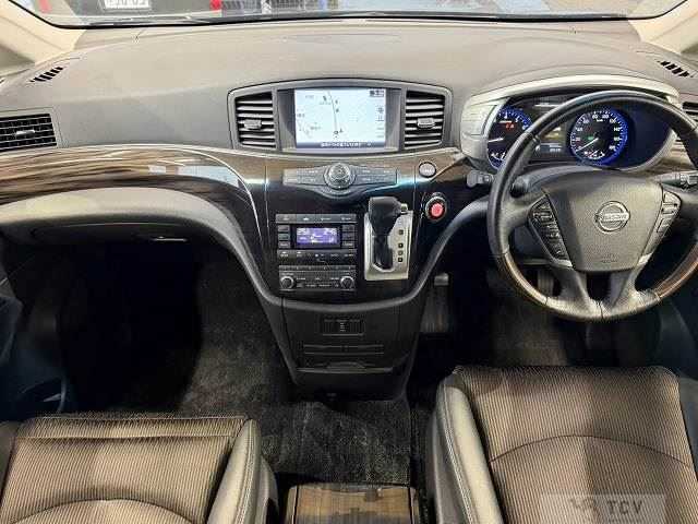2017 Nissan Elgrand