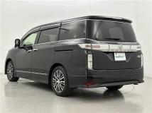 2017 Nissan Elgrand