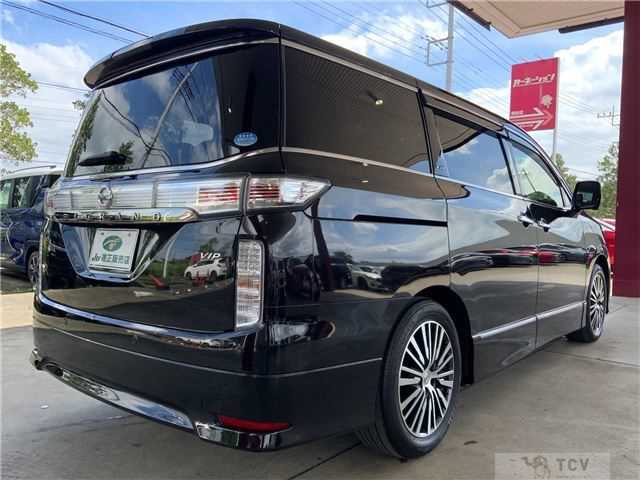 2019 Nissan Elgrand