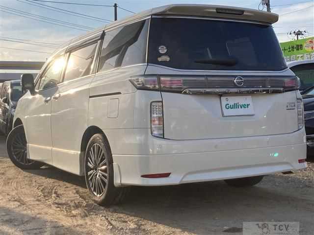 2019 Nissan Elgrand