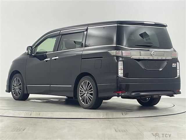 2019 Nissan Elgrand