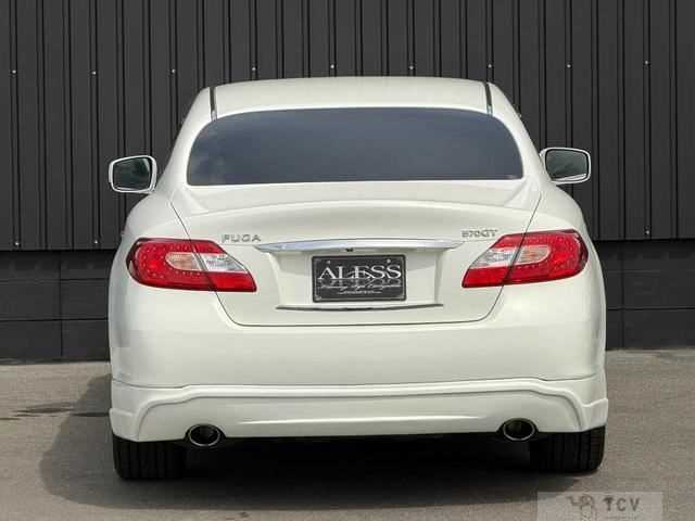 2009 Nissan Fuga