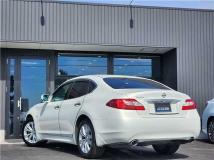 2010 Nissan Fuga