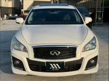 2010 Nissan Fuga