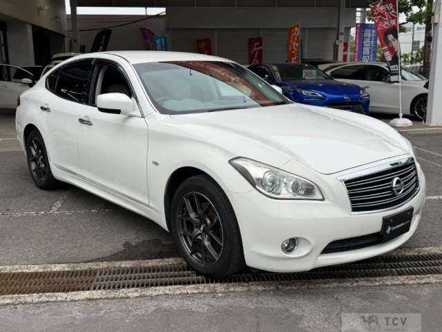 2011 Nissan Fuga
