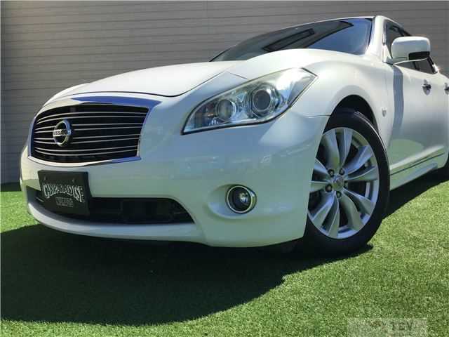 2011 Nissan Fuga