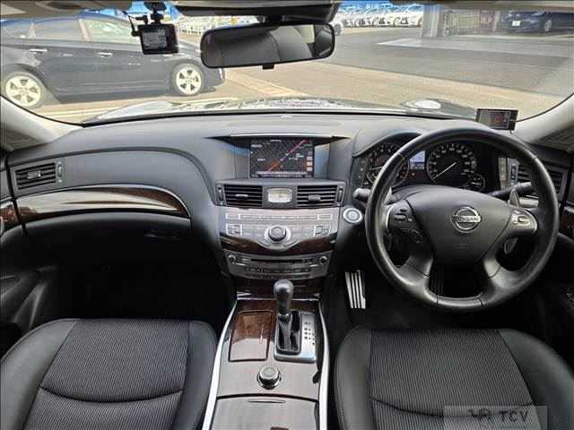 2011 Nissan Fuga