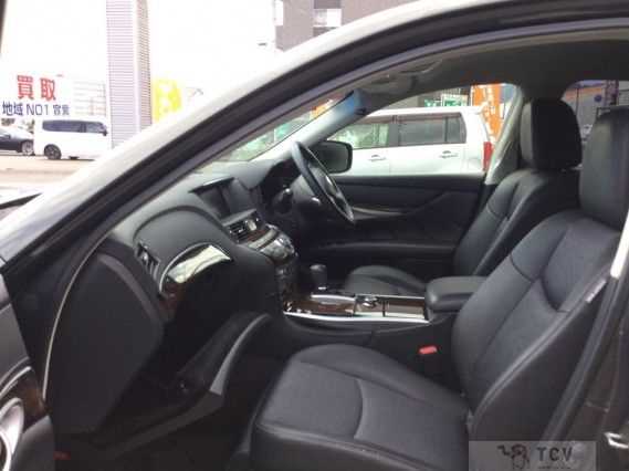 2012 Nissan Fuga