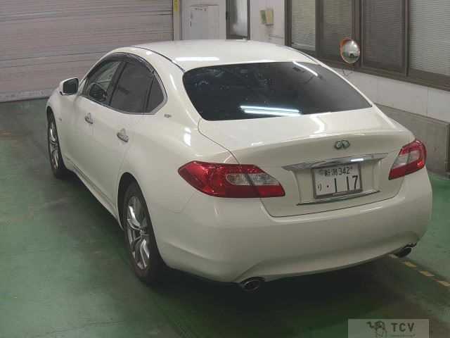 2012 Nissan Fuga
