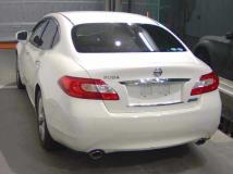 2014 Nissan Fuga