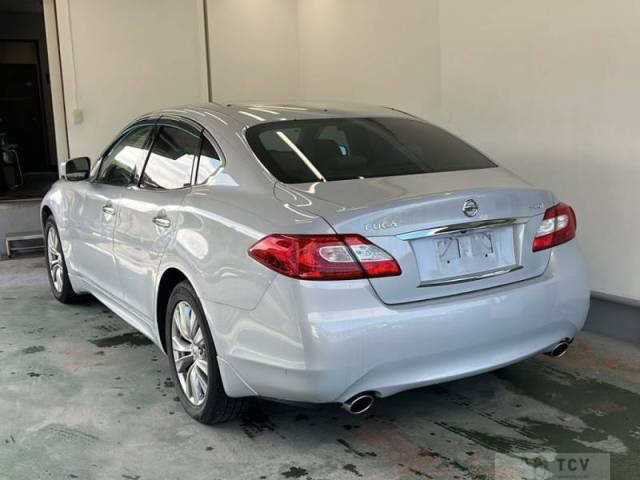 2014 Nissan Fuga