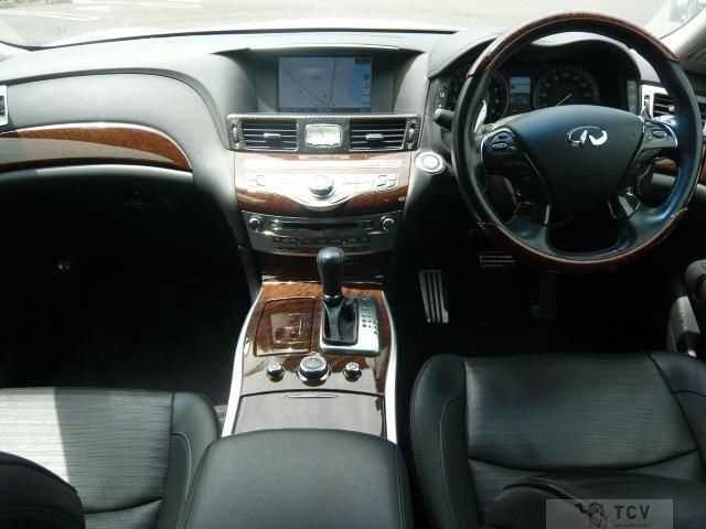 2015 Nissan Fuga