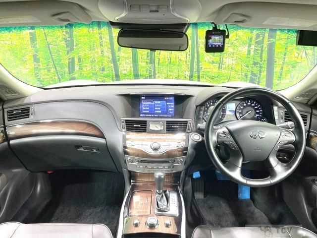 2016 Nissan Fuga
