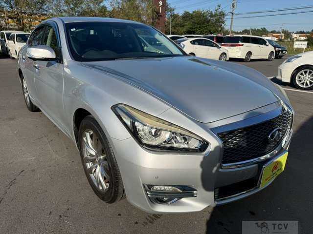 2016 Nissan Fuga