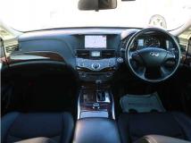 2016 Nissan Fuga