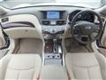 2016 Nissan Fuga