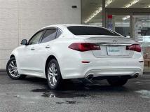 2017 Nissan Fuga