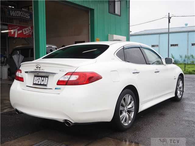 2010 Nissan FUGA HYBRID