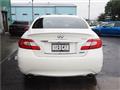 2010 Nissan FUGA HYBRID