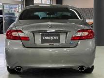 2011 Nissan FUGA HYBRID