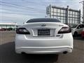 2011 Nissan FUGA HYBRID